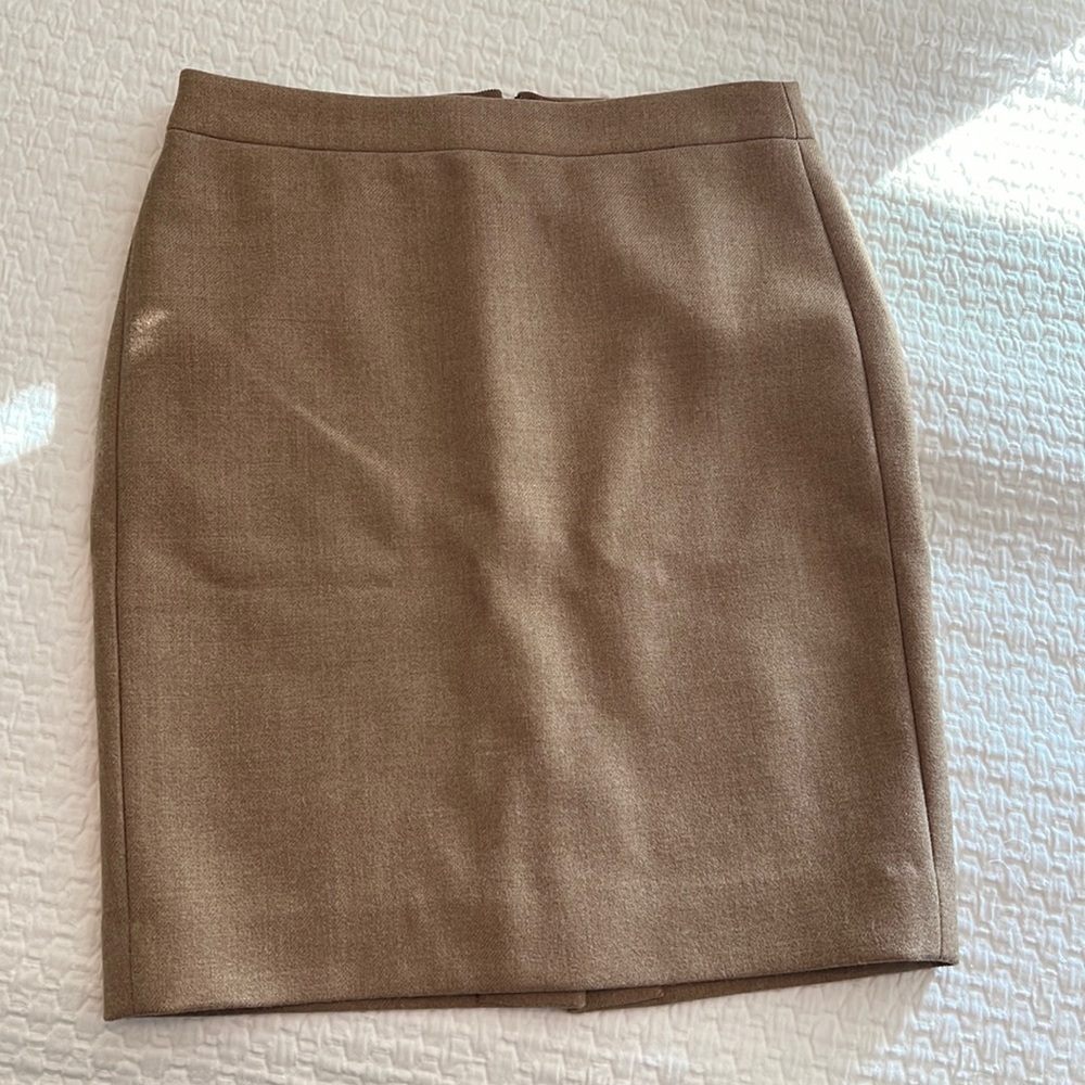 Jcrew #2 pencil skirt - camel, wool - size 2